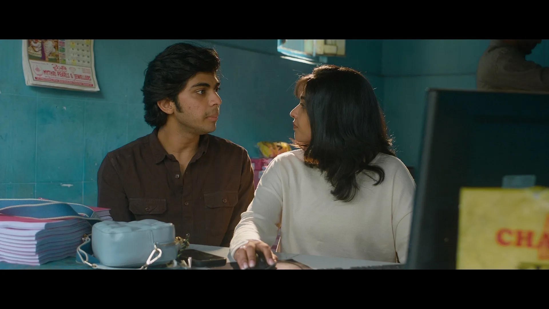 Premalu 2024 Hindi Dual Audio WEB-DL 720p – 480p – 1080p screenshot 5