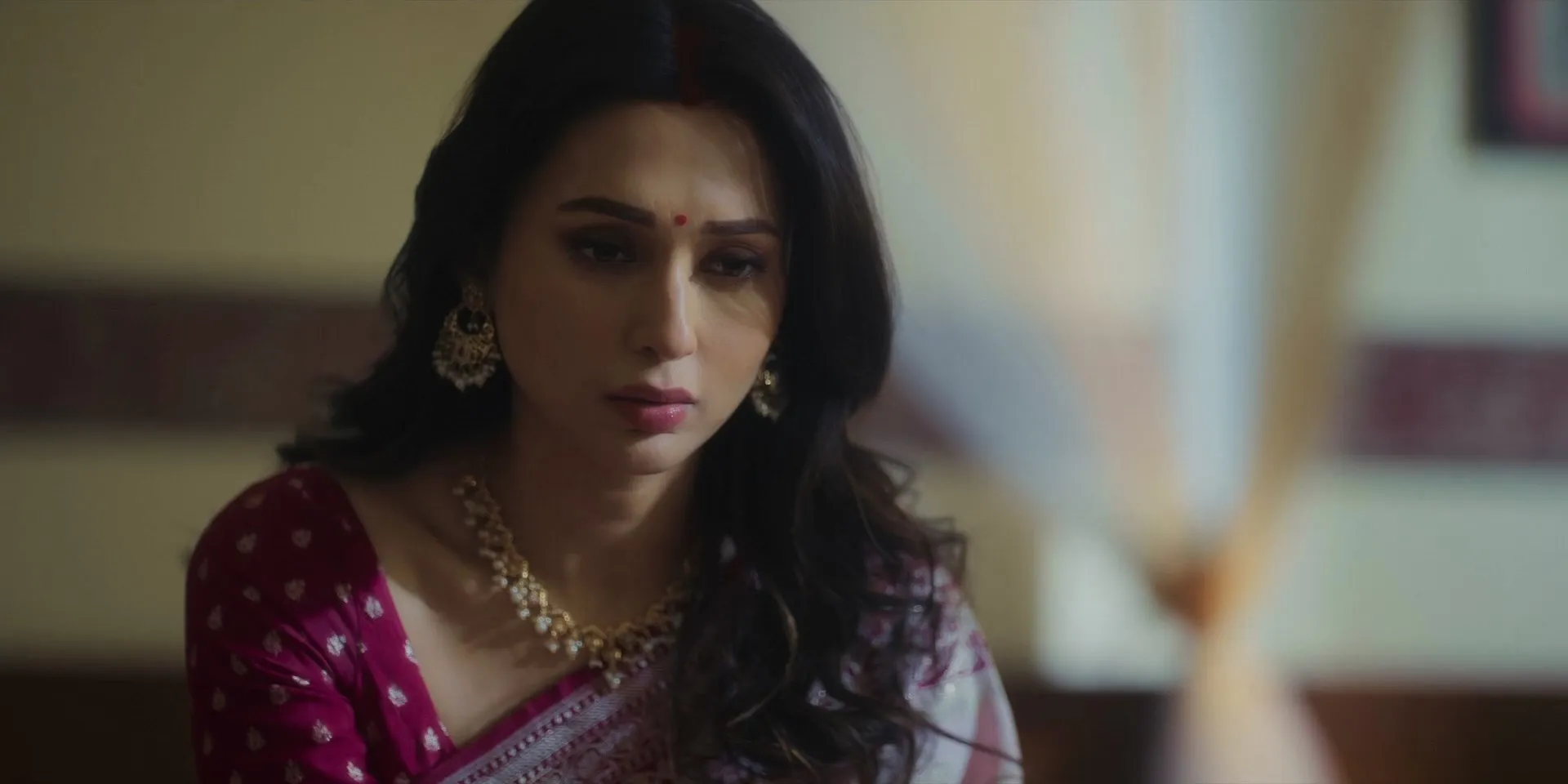 Queens 2026 Season 1 Hindi Audio WEB-DL 720p – 480p – 1080p [ALL EPISODES] screenshot 1