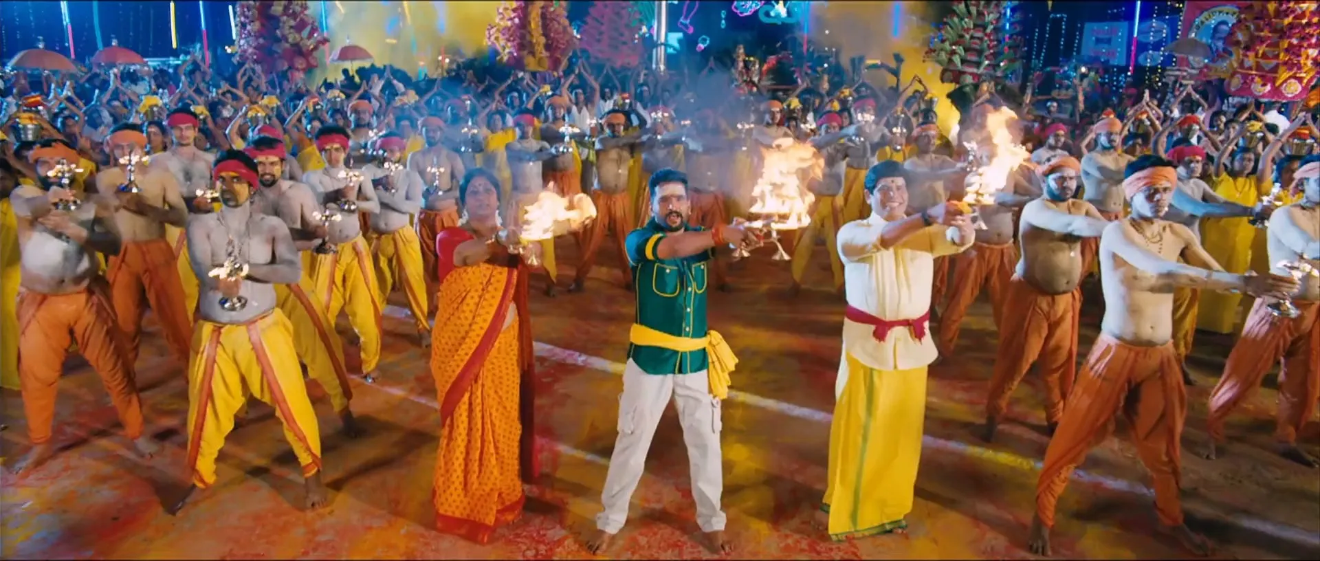 Raj Mahal 3 (Dhilluku Dhuddu) 2016 Hindi – Tamil Dual Audio WEB-DL 720p – 480p – 1080p screenshot 1