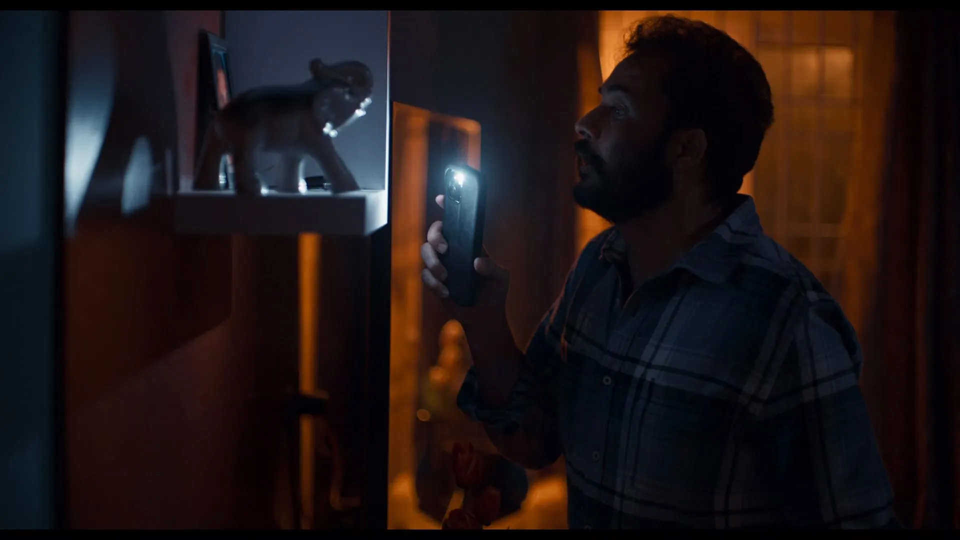 Sampradayini Suppini Suddapoosani 2026 Hindi – Telugu Dual Audio WEB-DL 720p – 480p – 1080p screenshot 2