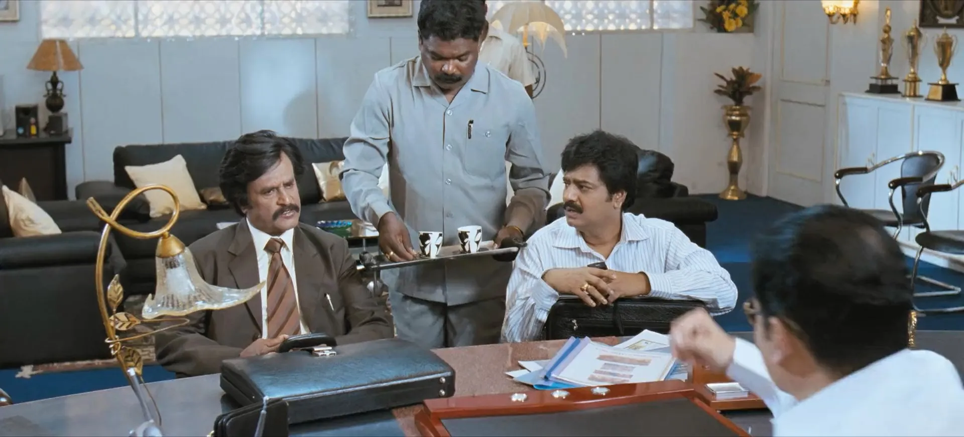 Sivaji: The Boss 2007 Hindi – Tamil Dual Audio WEB-DL 720p – 480p – 1080p screenshot 1