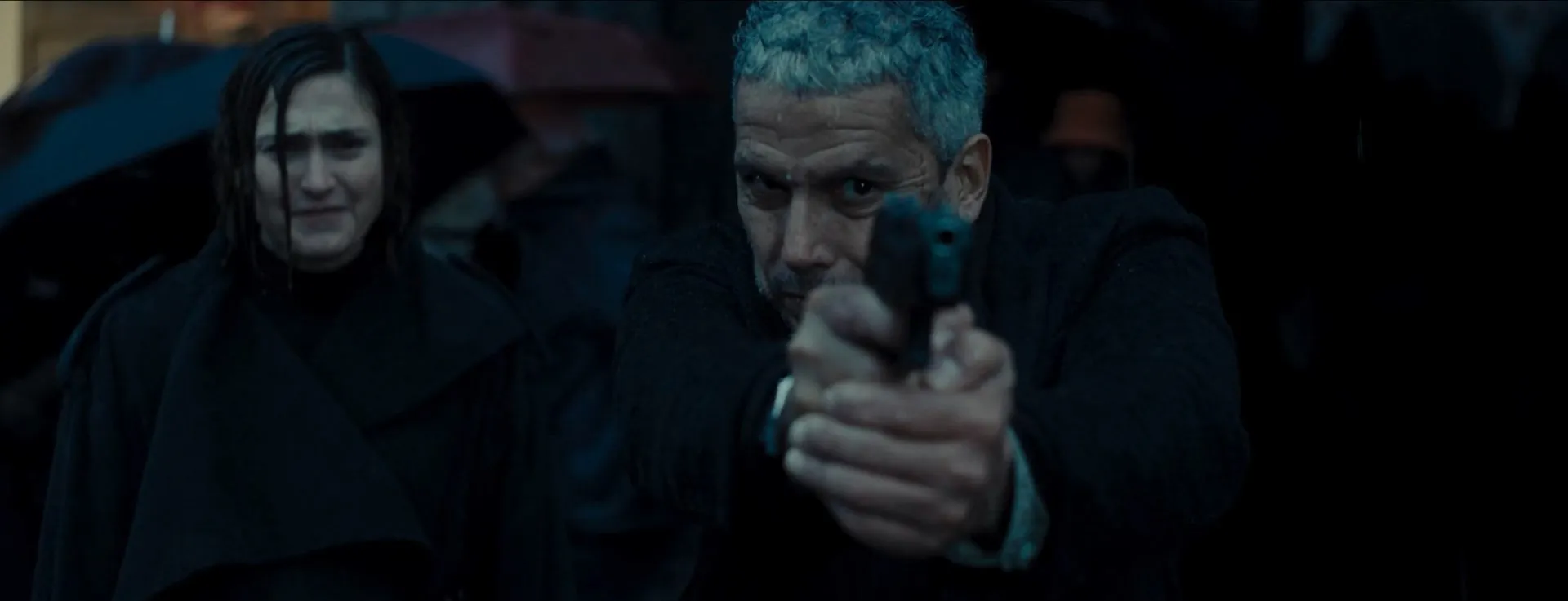 The Chase aka Six Jours 2024 Hindi – French Dual Audio WEB-DL 720p – 480p – 1080p screenshot 3