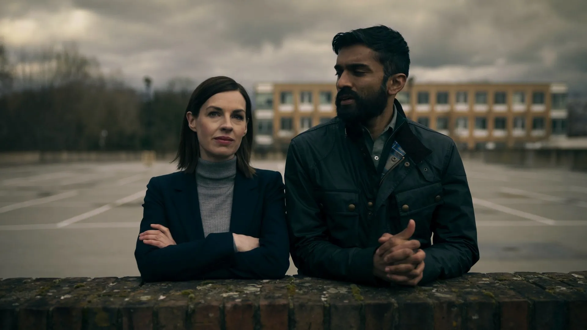The Devil’s Hour 2024 Season 02 Hindi – English Audio WEB-DL 720p – 480p – 1080p [ALL EPISODES] screenshot 1