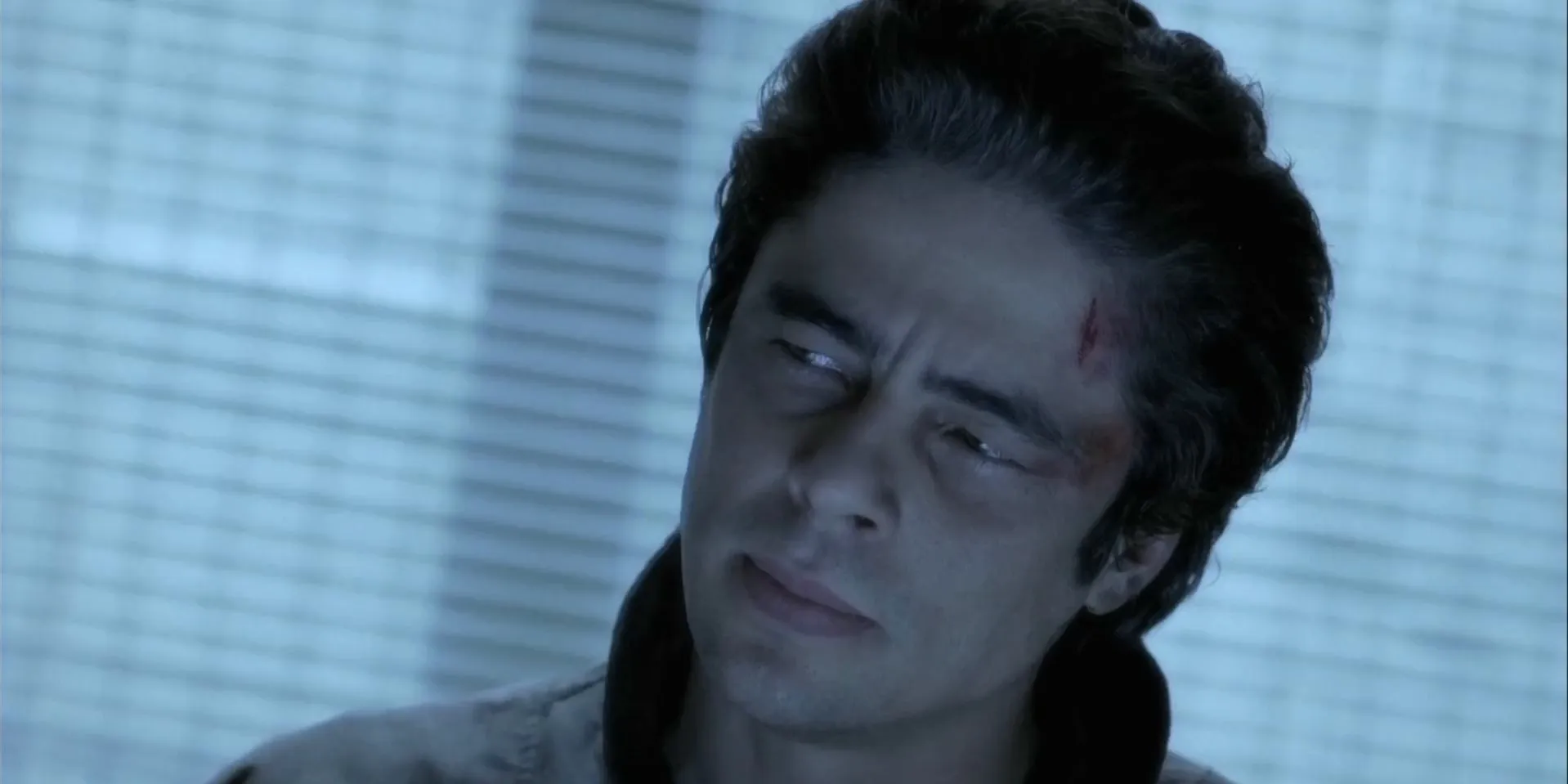 The Hunted 2003 Hindi Dual Audio WEB-DL 720p – 480p – 1080p screenshot 2