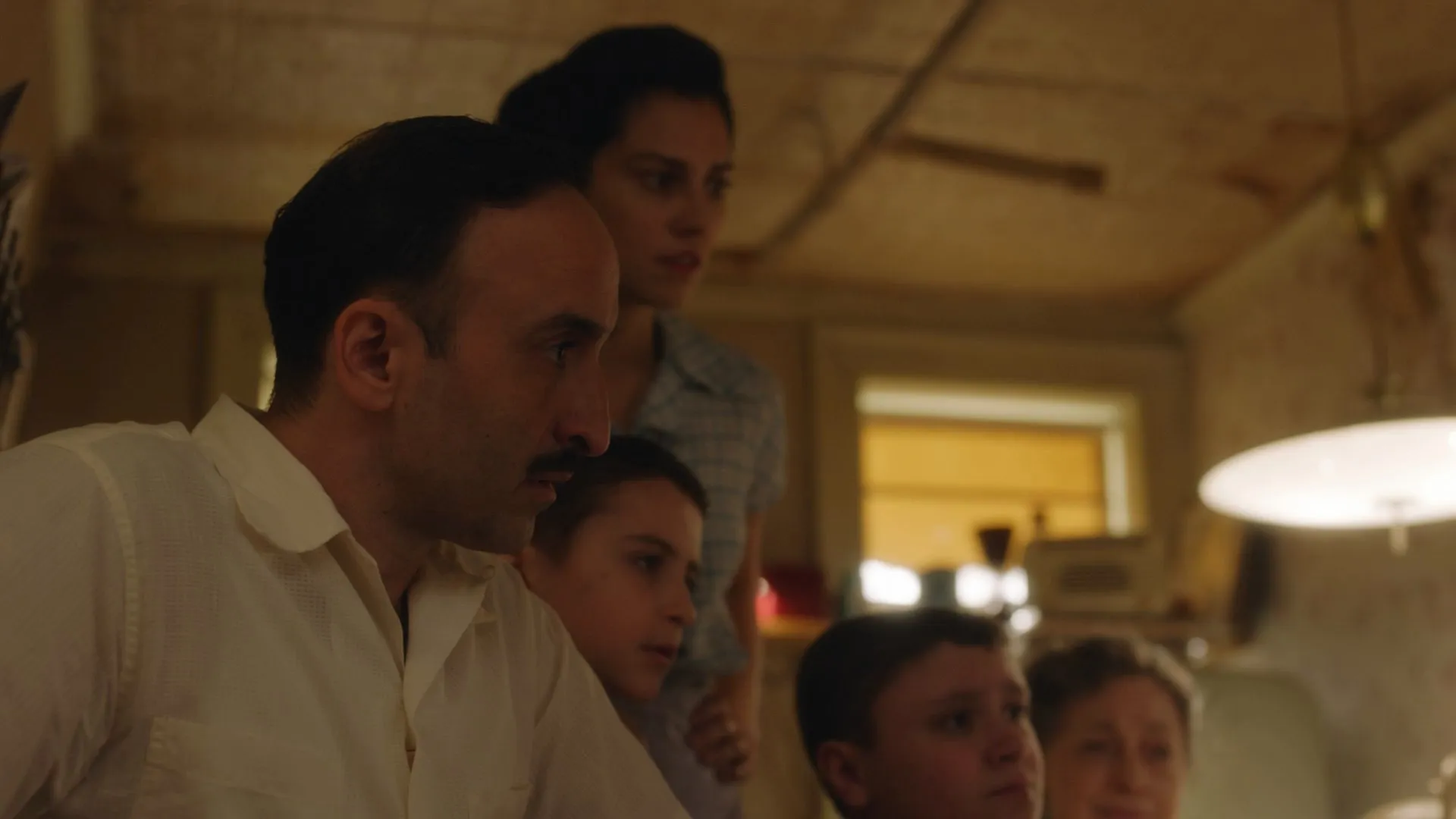 The Marvelous Mrs. Maisel 2018 Season 2 Hindi – English Audio WEB-DL 720p – 480p – 1080p [ALL EPISODES] (2017) screenshot 3
