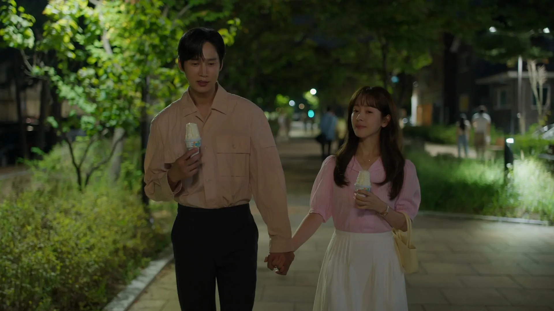 The Practical Guide to Love 2026 Season 1 Hindi Audio WEB-DL 720p – 480p – 1080p [ALL EPISODES] screenshot 6
