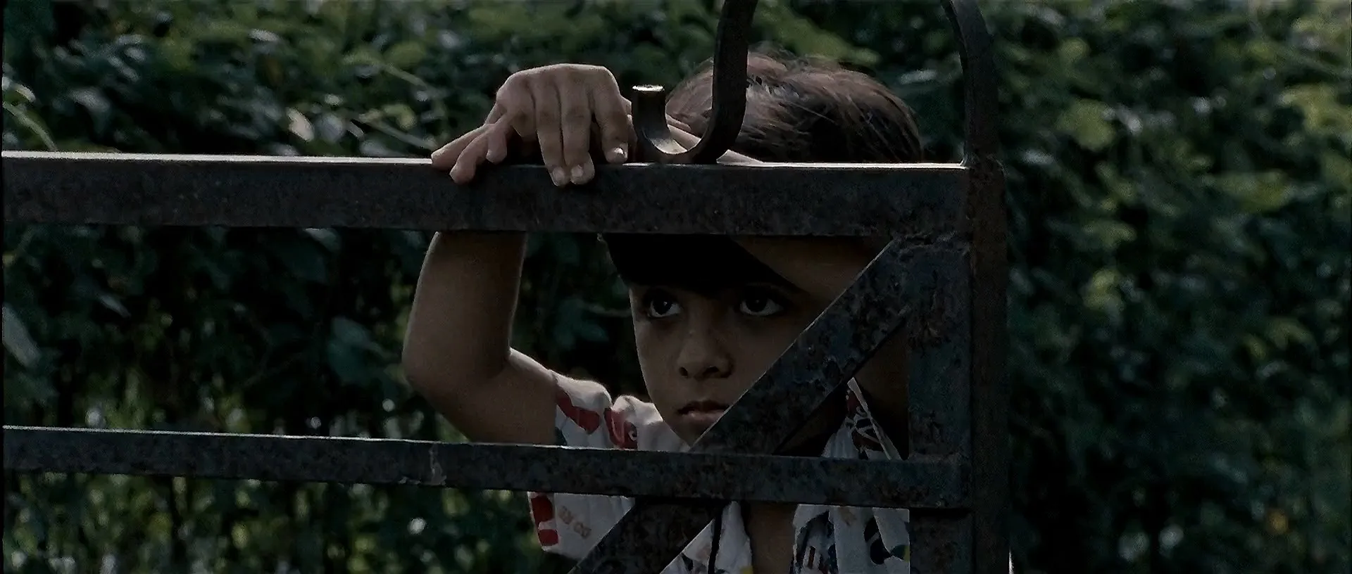 Udaan 2010 Hindi Dual Audio WEB-DL 720p – 480p – 1080p screenshot 2