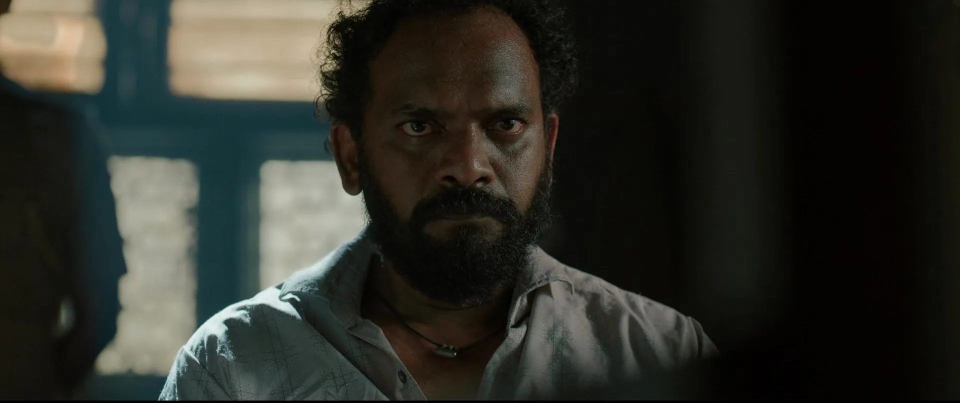 Uyir 2026 Hindi – Malayalam Dual Audio WEB-DL 720p – 480p – 1080p screenshot 4