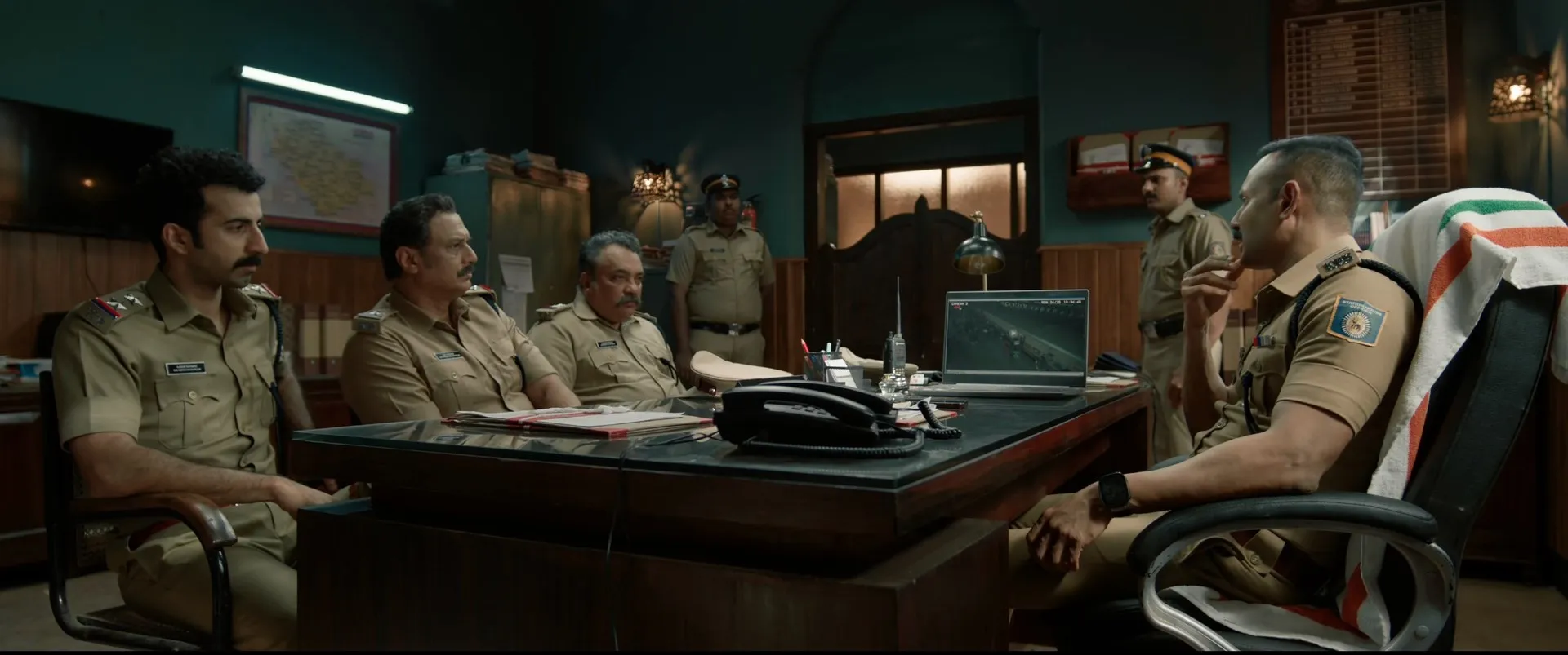 Uyir 2026 Hindi – Malayalam Dual Audio WEB-DL 720p – 480p – 1080p screenshot 5