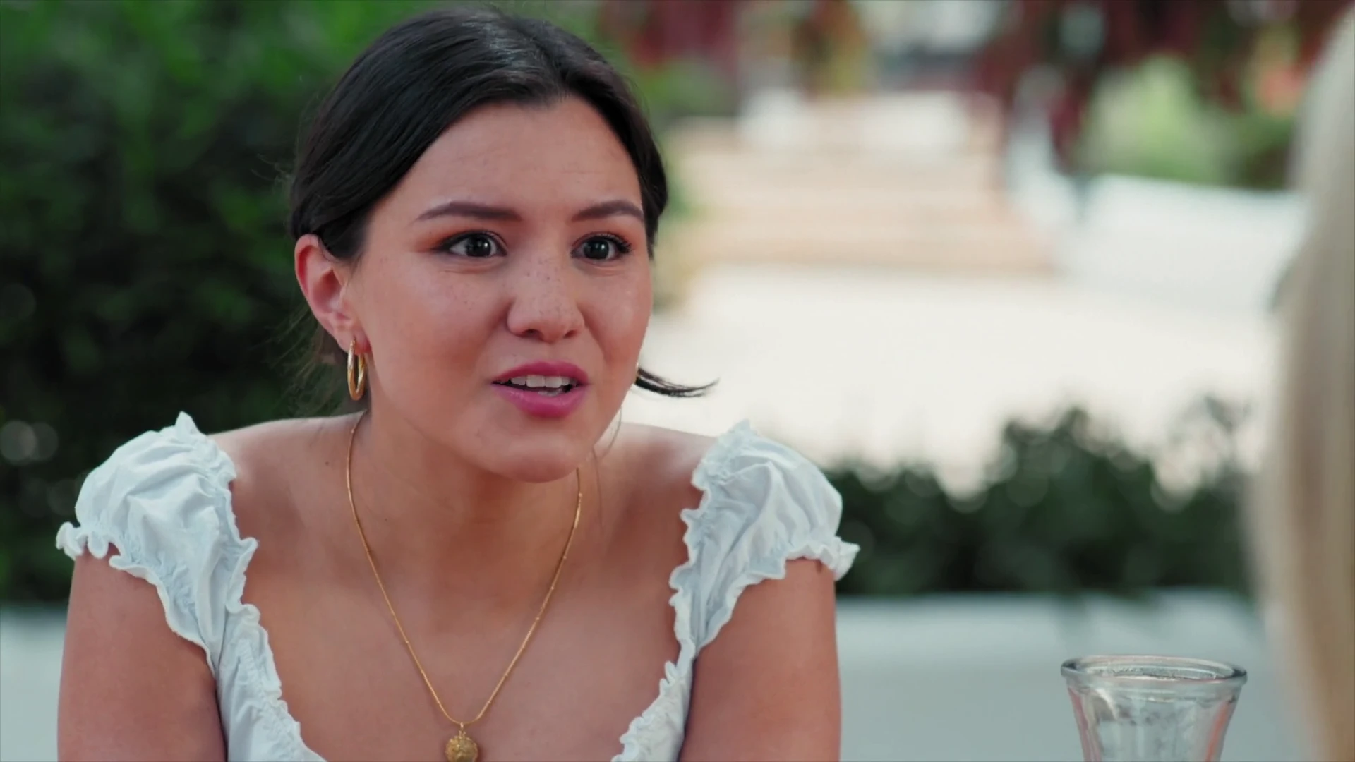 A Royal Romance In Ibiza 2026 English Audio WEBRip 720p – 1080p screenshot 6