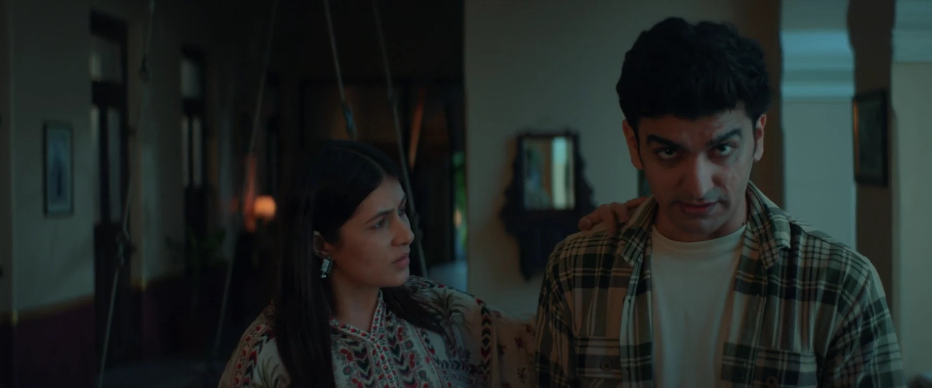 Behrupiyo 2026 Gujarati Audio WEB-DL 720p – 480p – 1080p screenshot 4