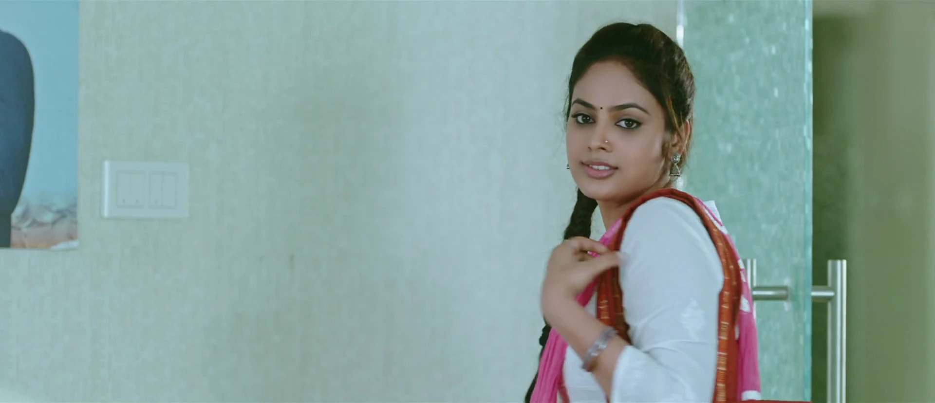 Bluff Master 2018 Hindi Dual Audio WEB-DL 720p – 480p – 1080p screenshot 2
