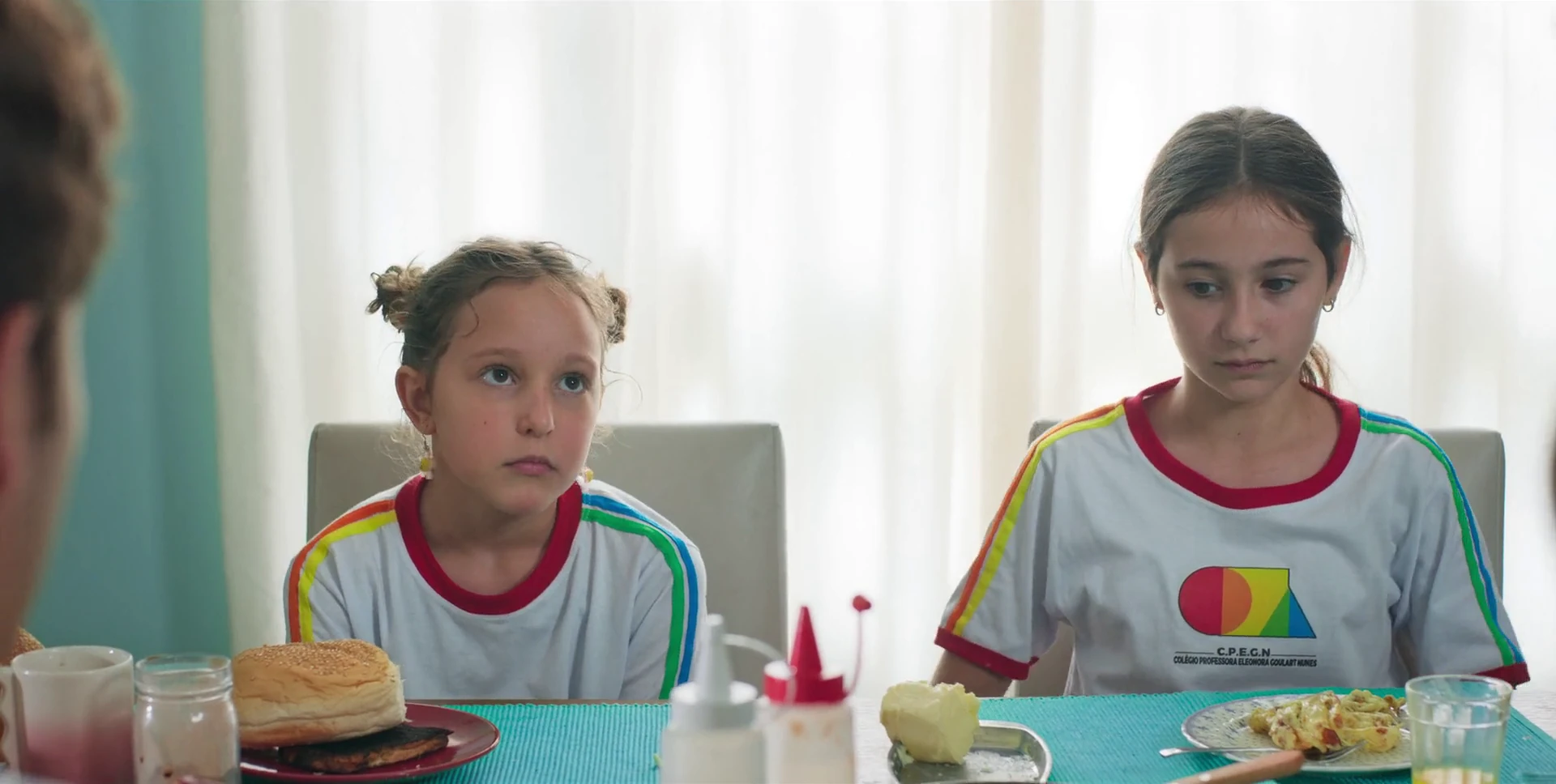 Daddy’s In Trouble 2026 PORTUGUESE Audio WEBRip 720p – 1080p screenshot 6