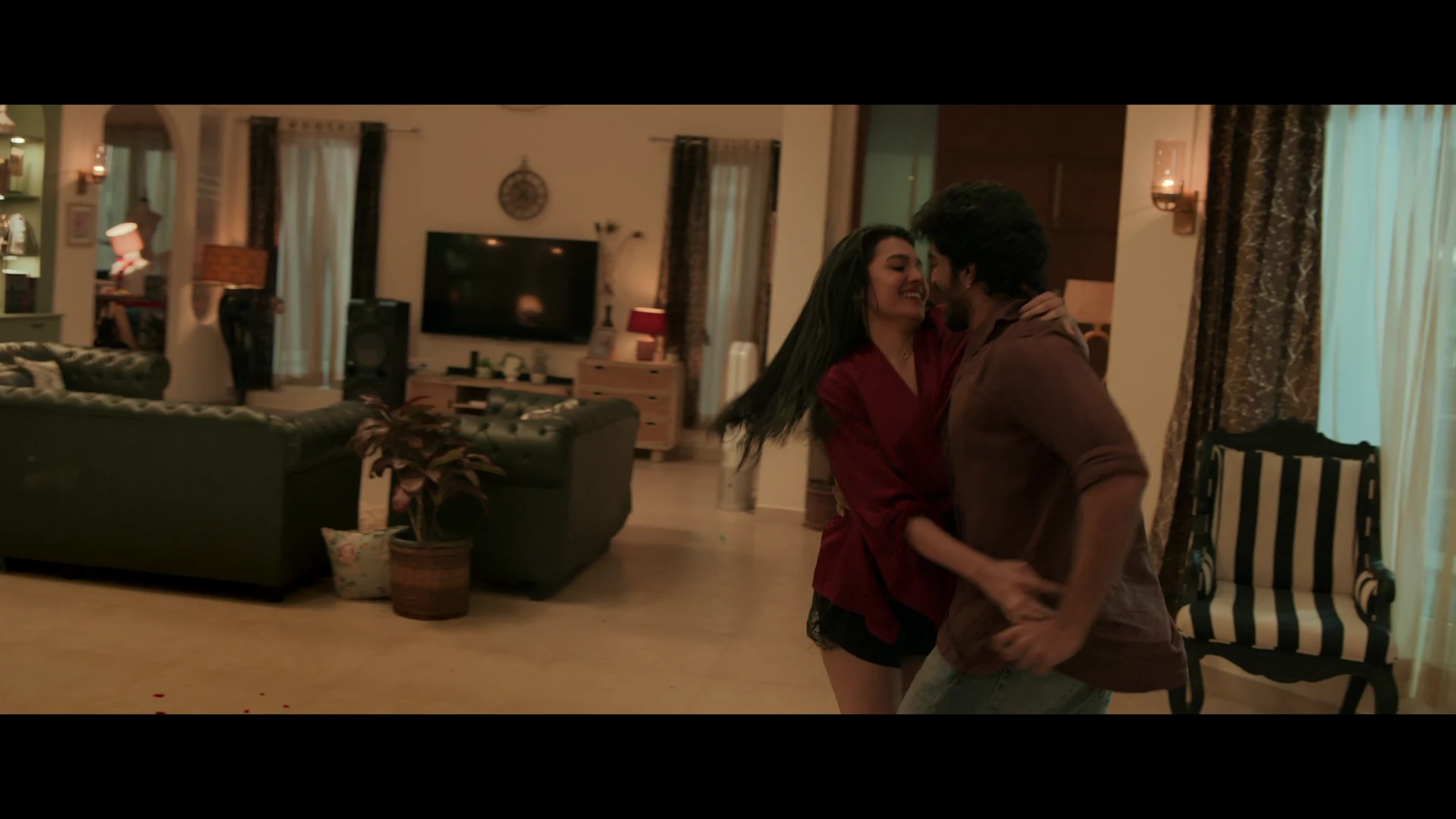 Double Occupancy 2026 Tamil Multi Audio WEB-DL 720p – 1080p screenshot 6