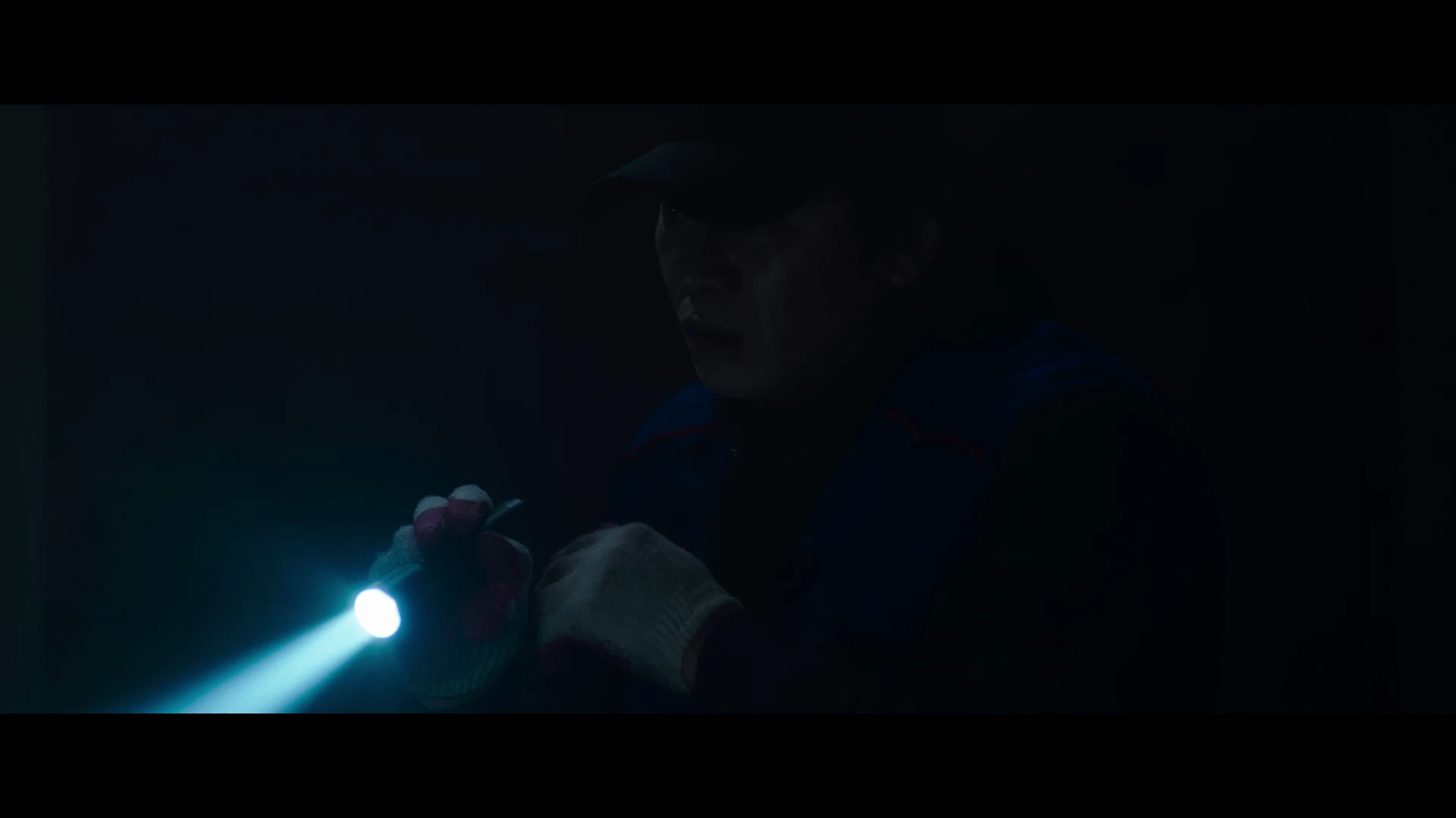 Ghost Mansion 2021 Hindi Dual Audio WEB-DL 720p – 480p – 1080p screenshot 1