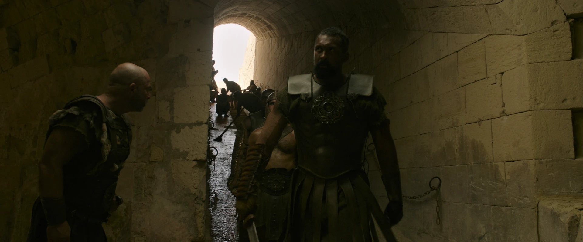 Gladiator 2 2024 Hindi Multi Audio WEB-DL 720p – 480p – 1080p screenshot 3