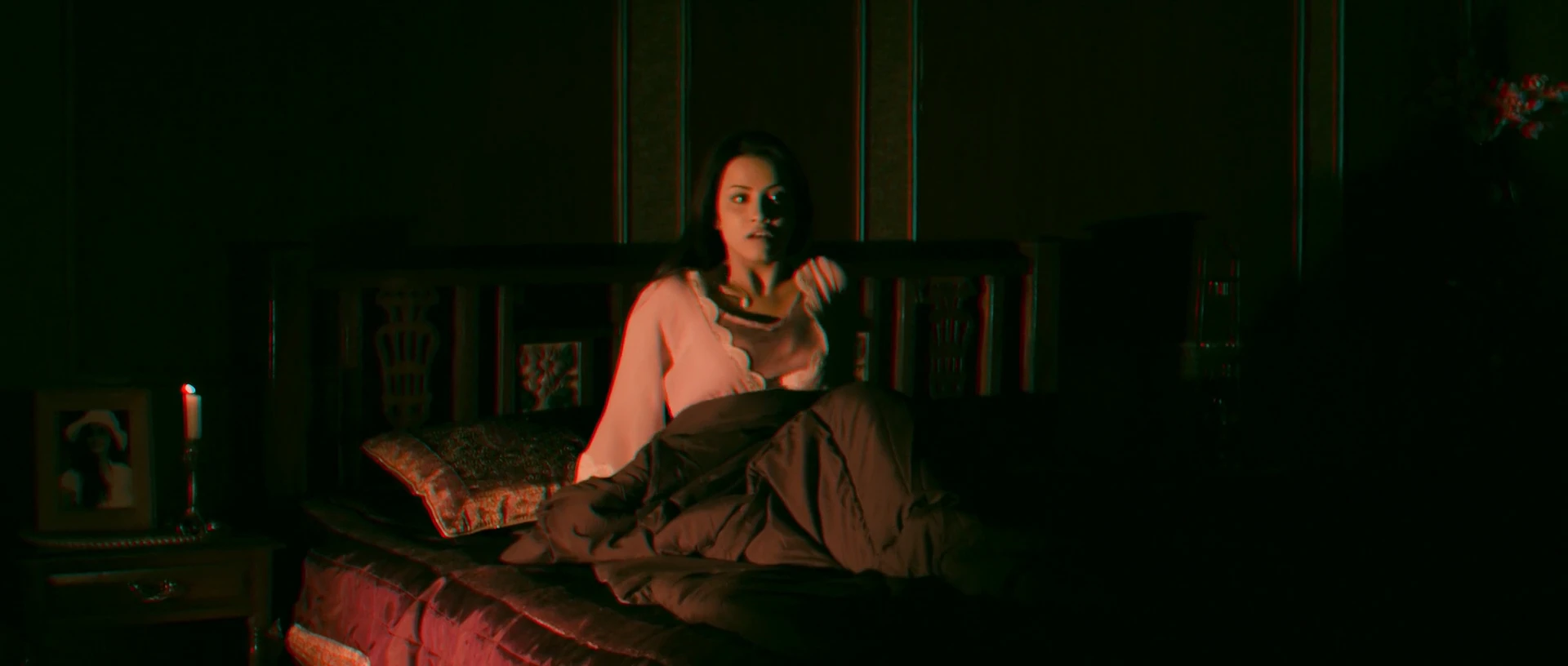 Haunted 3D 2011 Hindi Audio WEB-DL 720p – 480p – 1080p screenshot 2