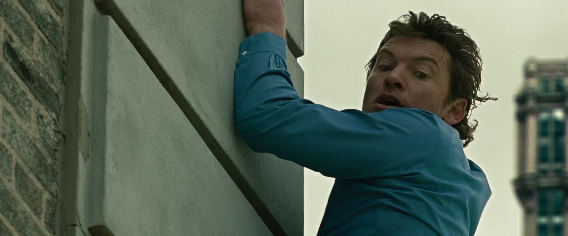 Man on a Ledge 2012 Hindi Dual Audio WEB-DL 720p – 480p – 1080p screenshot 4