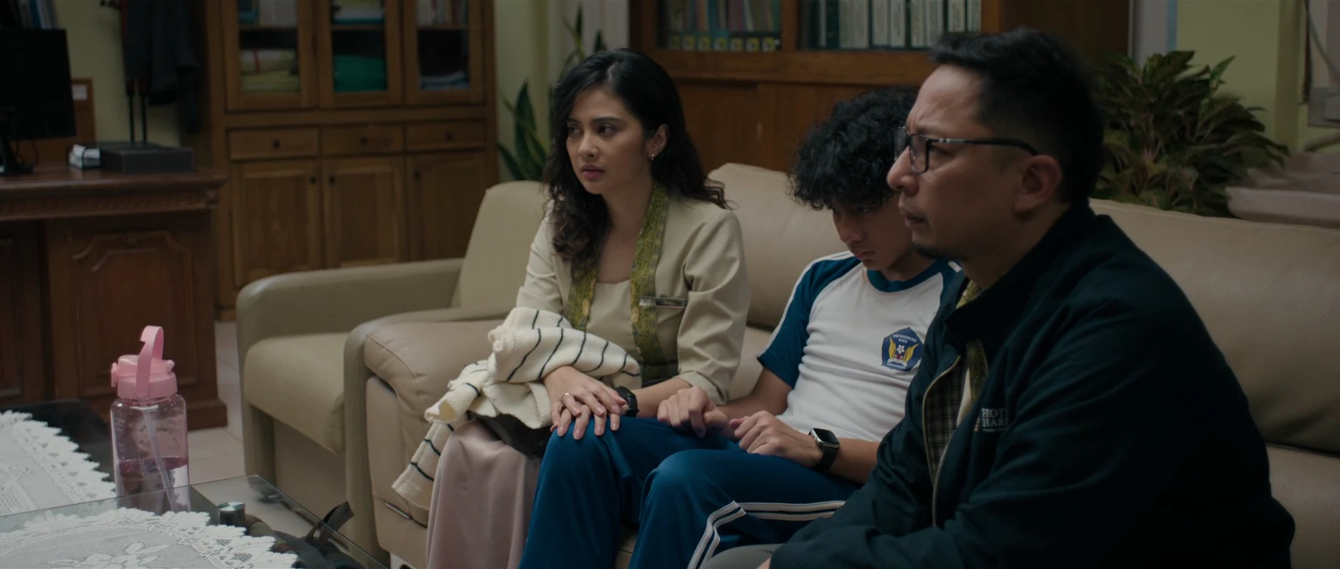 Me Before Me 2026 Hindi Dual Audio WEB-DL 720p – 480p – 1080p screenshot 3