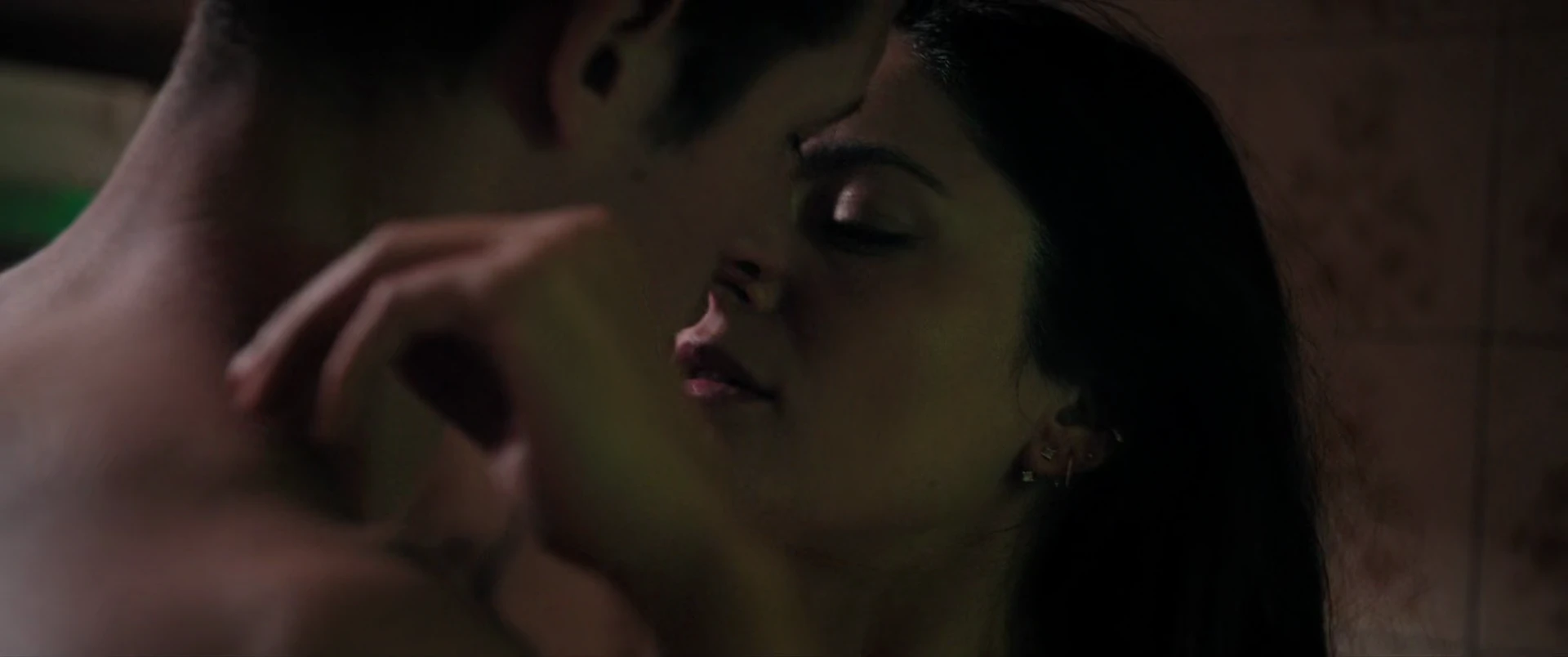 One Night Only 2026 Hindi Dual Audio WEB-DL 720p – 480p – 1080p screenshot 1