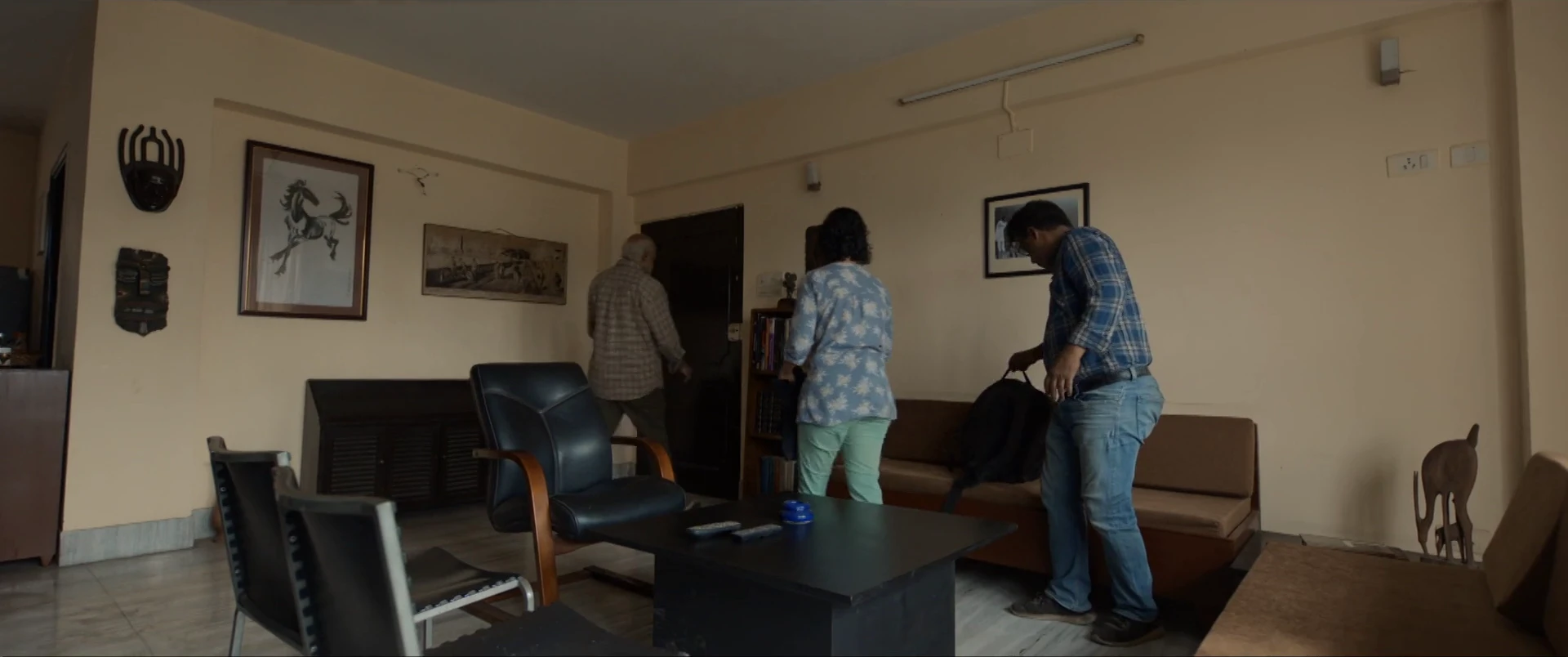Padatik 2024 Bengali Audio WEB-DL 720p – 480p – 1080p screenshot 8