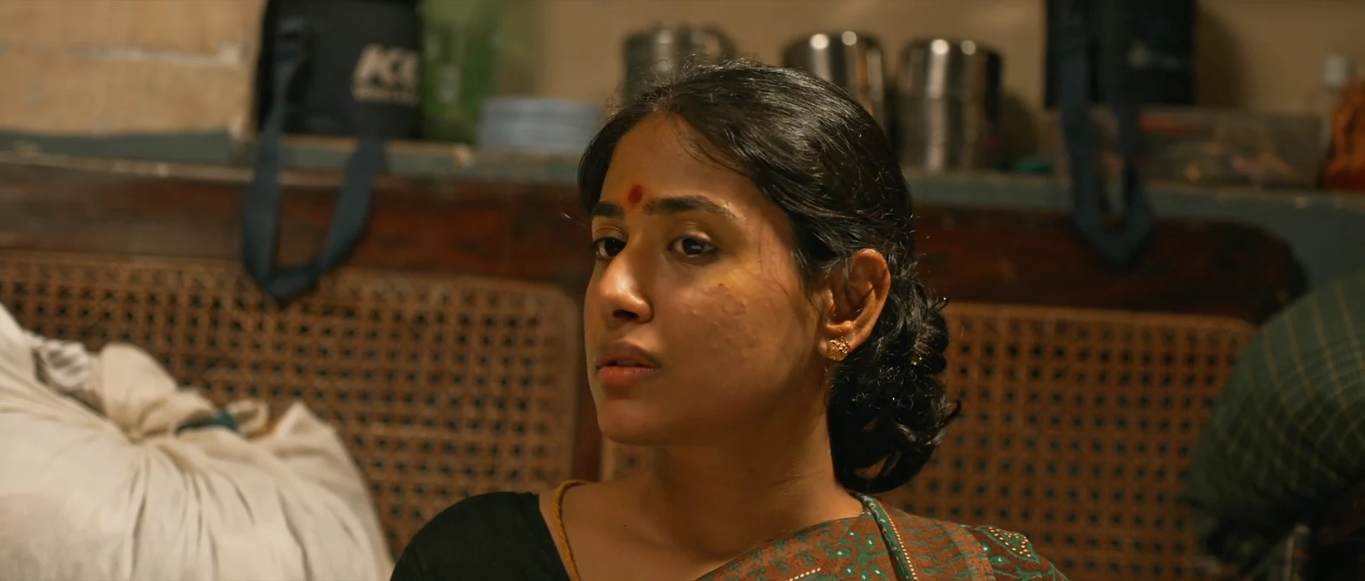 Rangoli 2023 Hindi Dual Audio WEB-DL 720p – 480p – 1080p (2025) screenshot 2