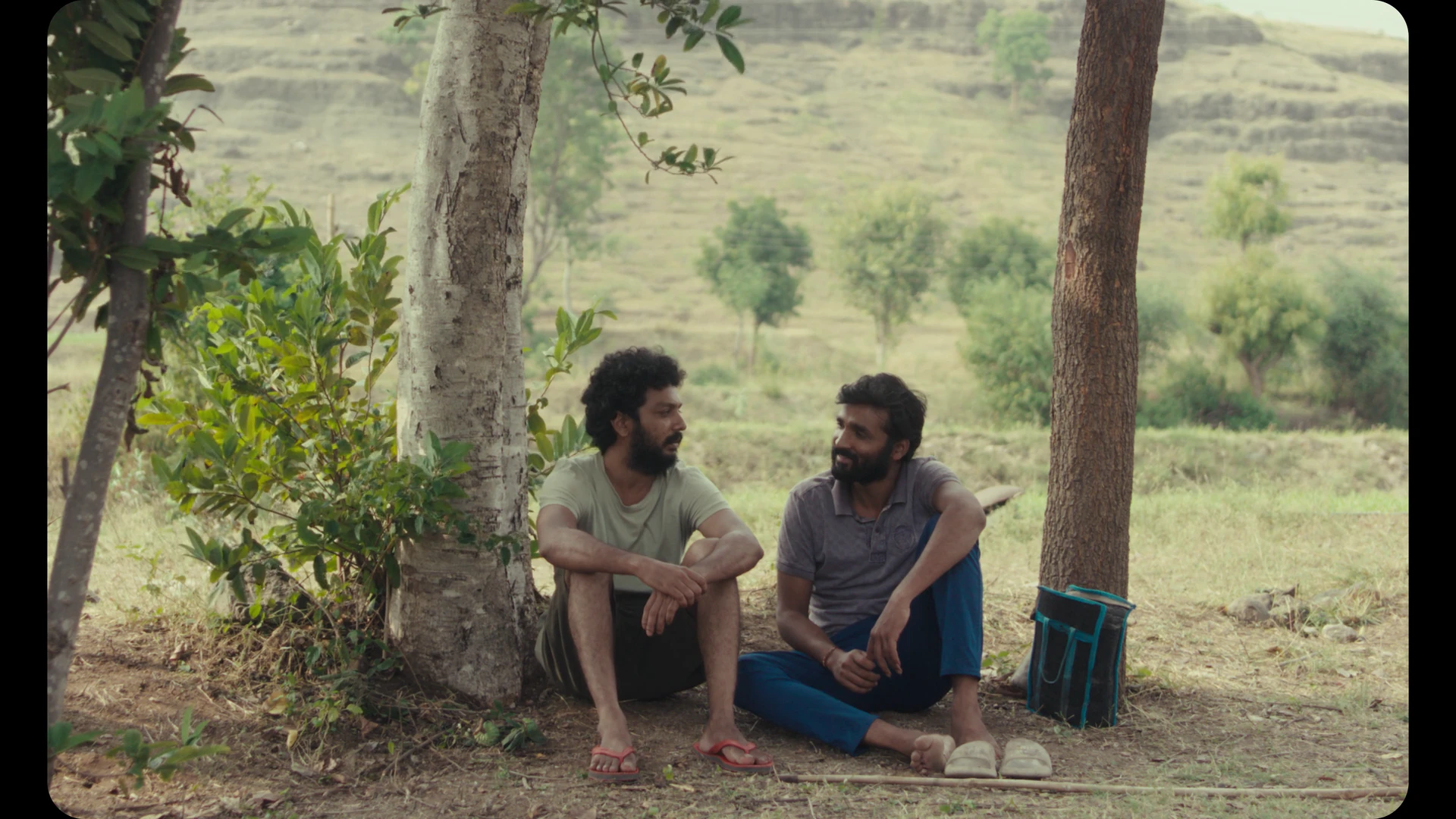 Sabar Bonda 2025 Marathi Audio WEB-DL 720p – 480p – 1080p screenshot 2