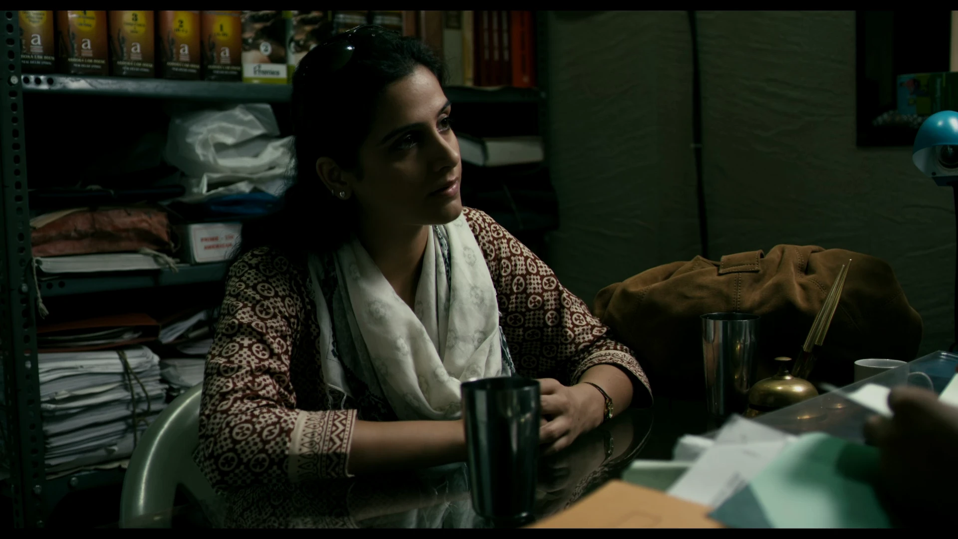 Shahid 2012 Hindi Audio WEB-DL 720p – 480p – 1080p (2013) screenshot 5