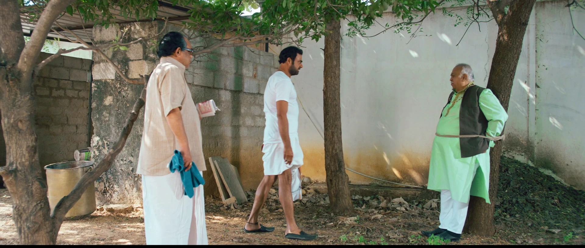 Suryapet Junction 2025 Hindi Dual Audio WEB-DL 720p – 480p – 1080p screenshot 3