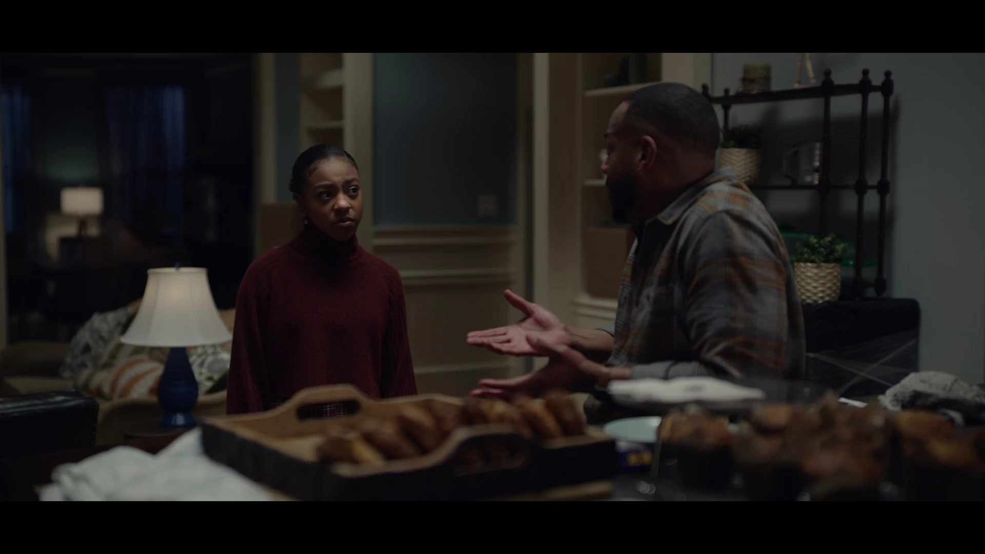 The Curse of Bridge Hollow 2022 Hindi Dual Audio WEB-DL 720p – 480p – 1080p screenshot 2