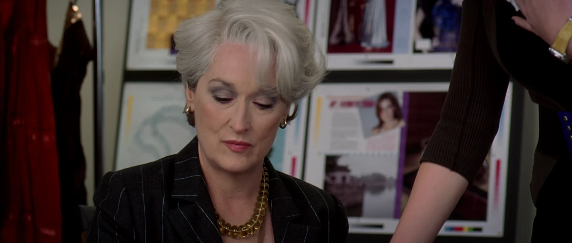 The Devil Wears Prada 2006 Hindi Dual Audio WEB-DL 720p – 480p – 1080p screenshot 8
