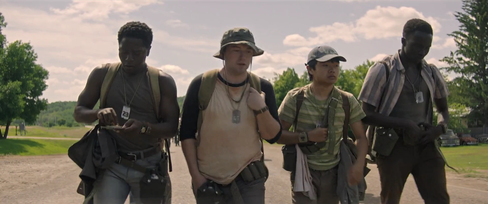 The Long Walk 2025 Hindi Dual Audio WEB-DL 720p – 480p – 1080p screenshot 2