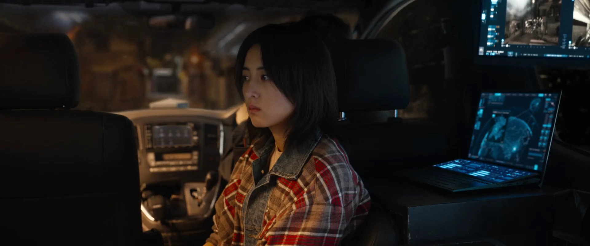 The Shadow’s Edge 2025 Chinese Audio WEB-DL 720p – 480p – 1080p screenshot 4