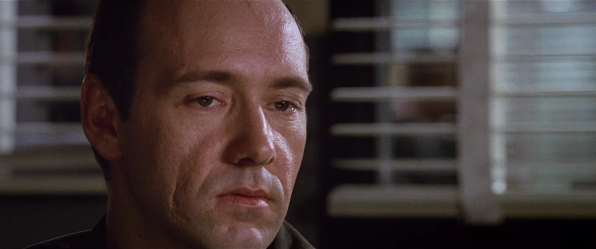 The Usual Suspects 1995 Hindi Dual Audio WEB-DL 720p – 480p – 1080p screenshot 5