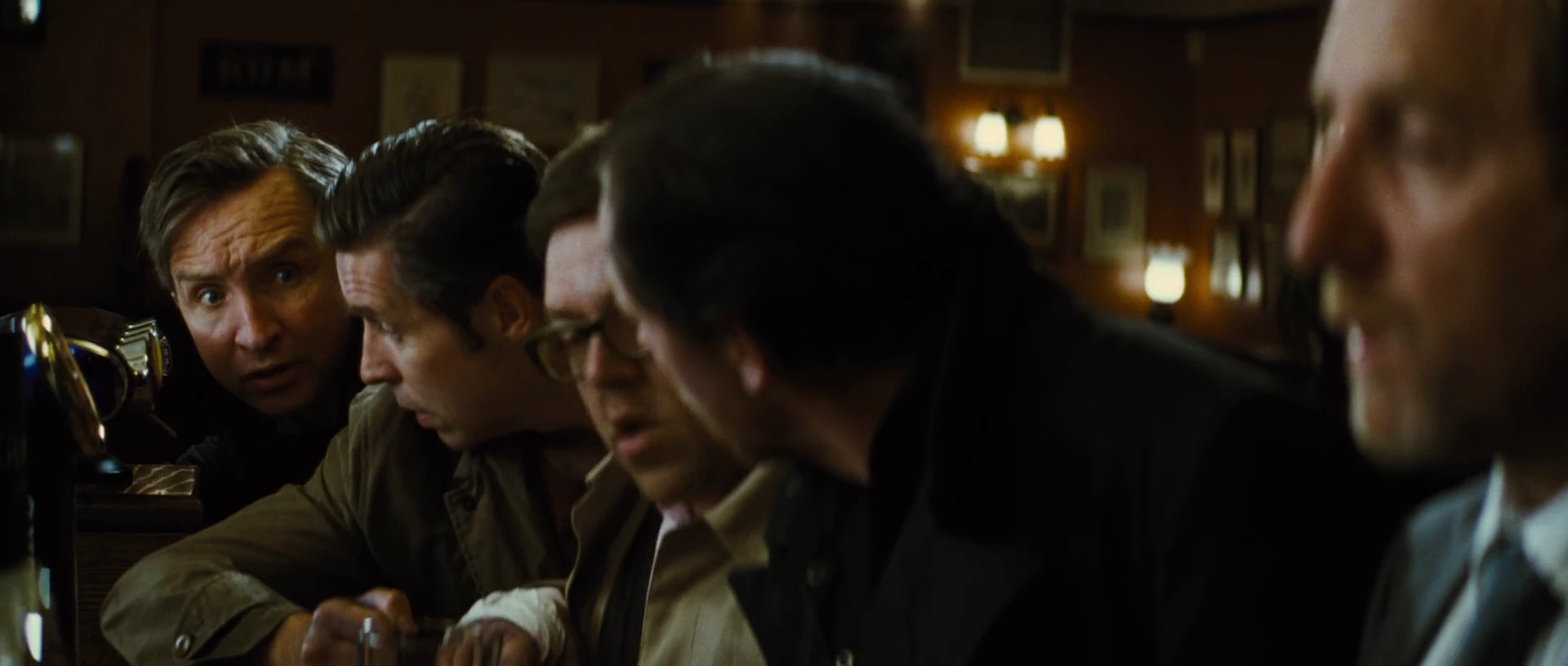 The World’s End 2013 Hindi Dual Audio WEB-DL 720p – 480p – 1080p screenshot 5