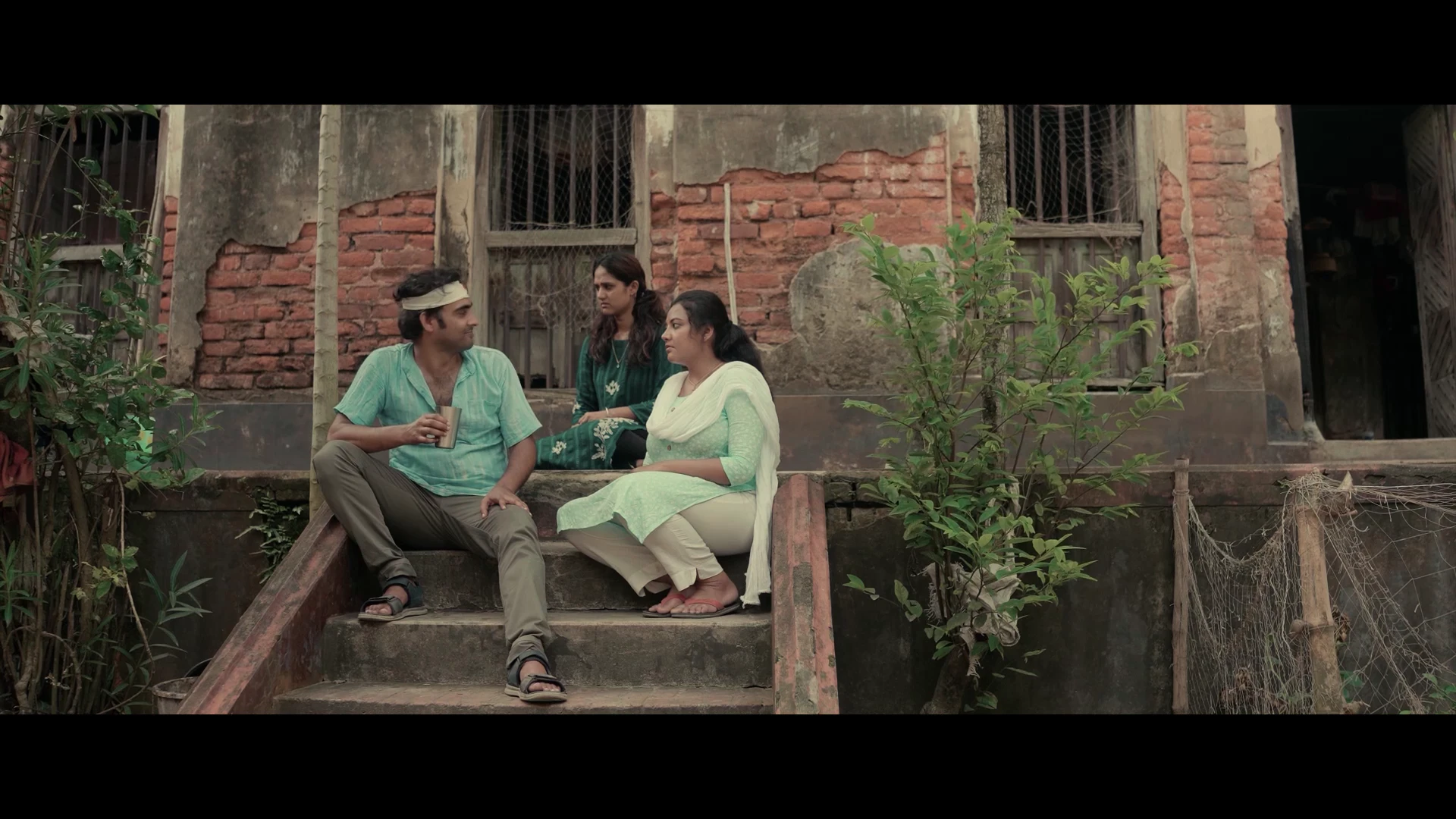 Ulto Rajar Desh 2026 Bengali Audio WEB-DL 720p – 1080p screenshot 3