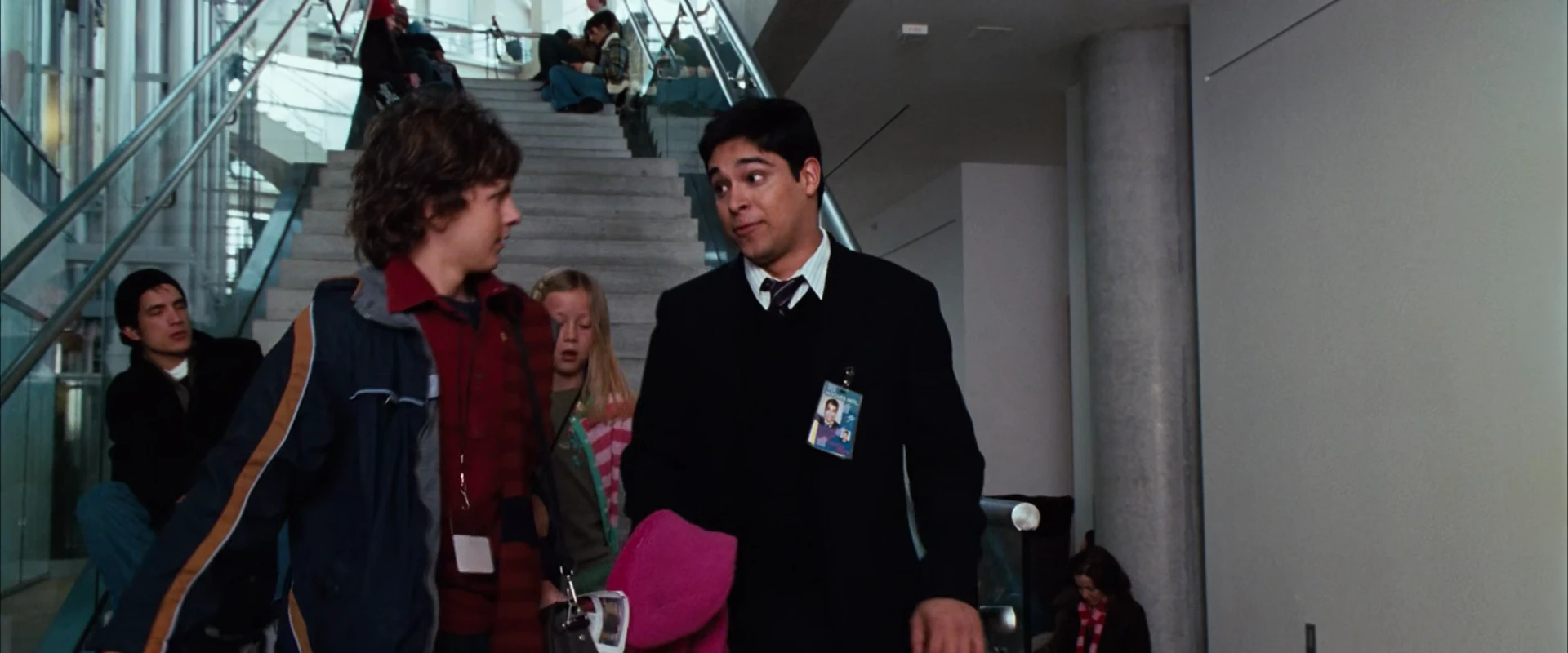 Unaccompanied Minors 2006 Hindi Dual Audio WEB-DL 720p – 480p – 1080p screenshot 1
