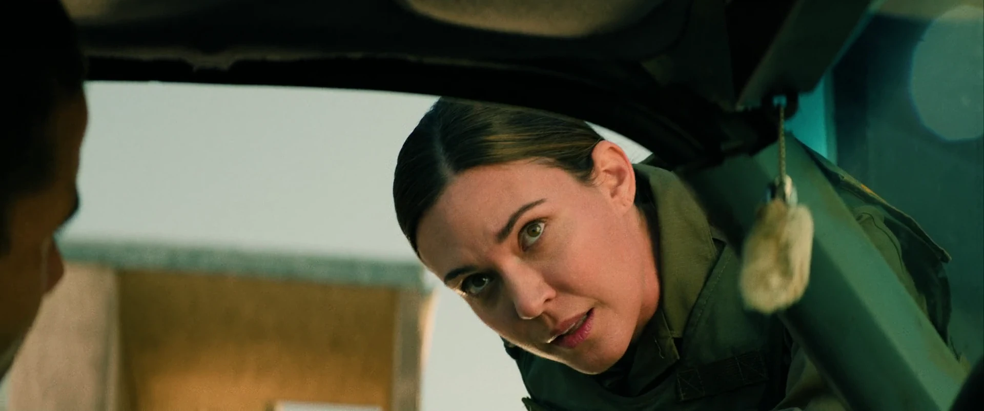 Under Fire 2025 Hindi Dual Audio WEB-DL 720p – 480p – 1080p screenshot 1