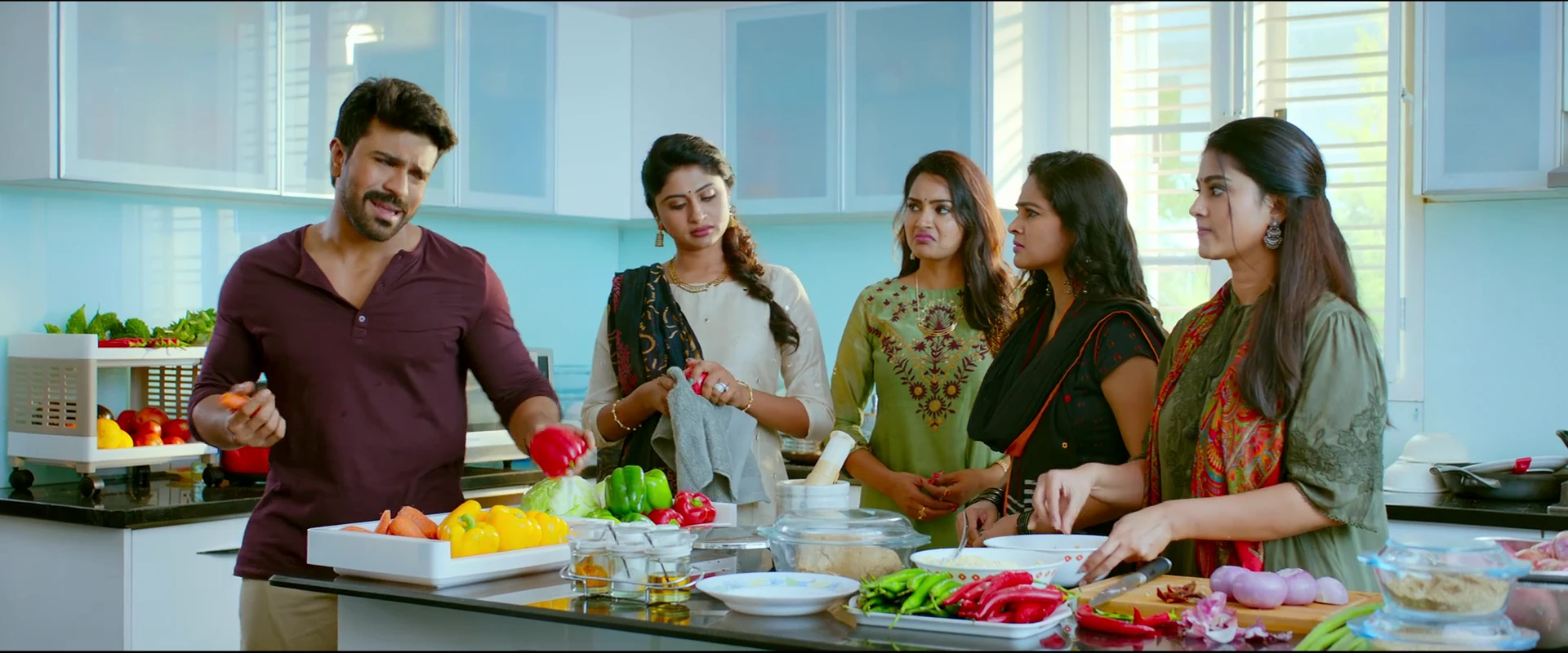 Vinaya Vidheya Rama 2019 Hindi Dual Audio WEB-DL 720p – 480p – 1080p screenshot 2