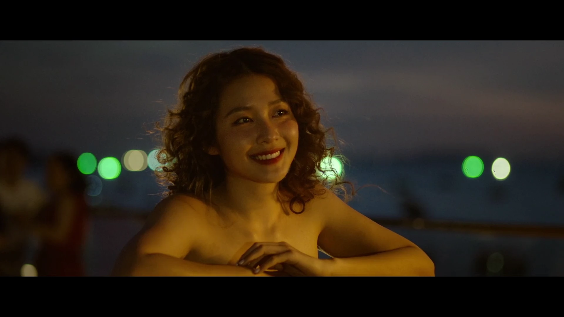 Love in Vietnam 2025 Hindi Audio WEB-DL 720p – 480p – 1080p screenshot 8